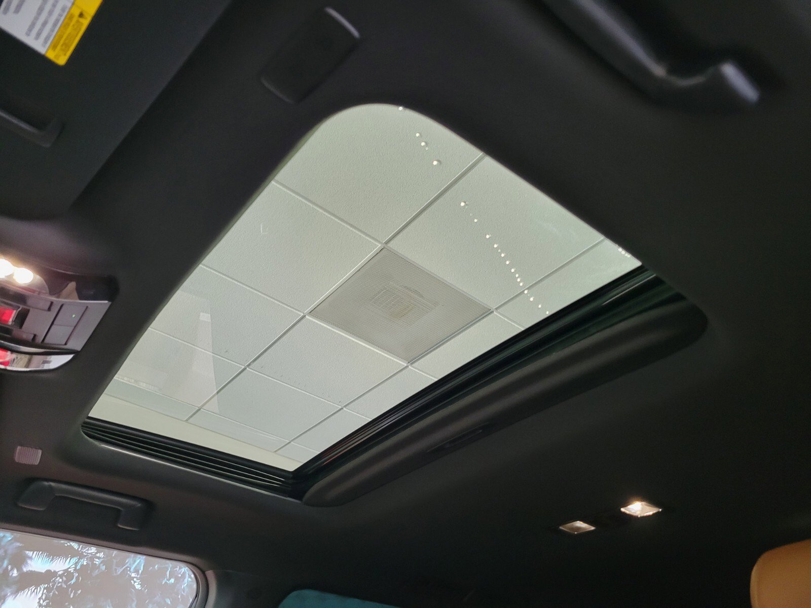 Certified 2025 Lexus GX 550 w/ Cold Area Package image 12