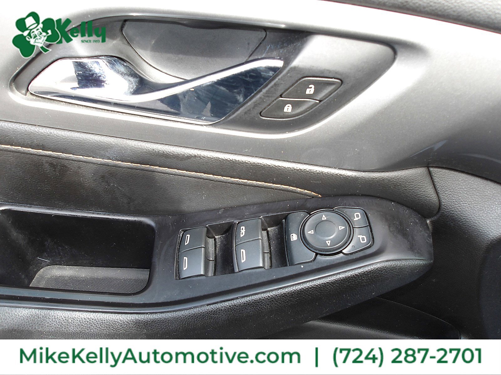 Used 2020 Chevrolet Traverse LT image 18