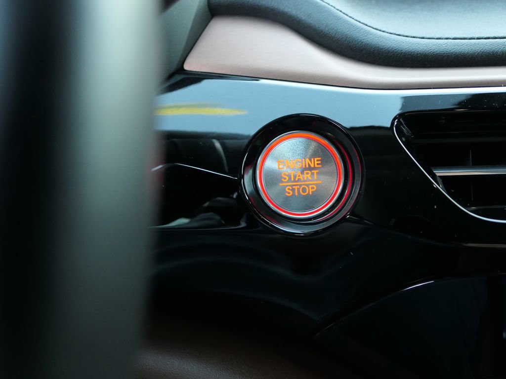 Used 2022 Acura MDX FWD w/ Technology Package image 17