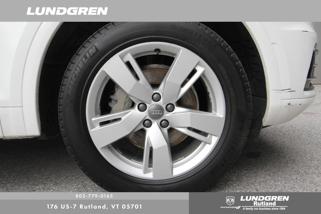 Used 2018 Audi Q5 Premium AWD/4WD image 14