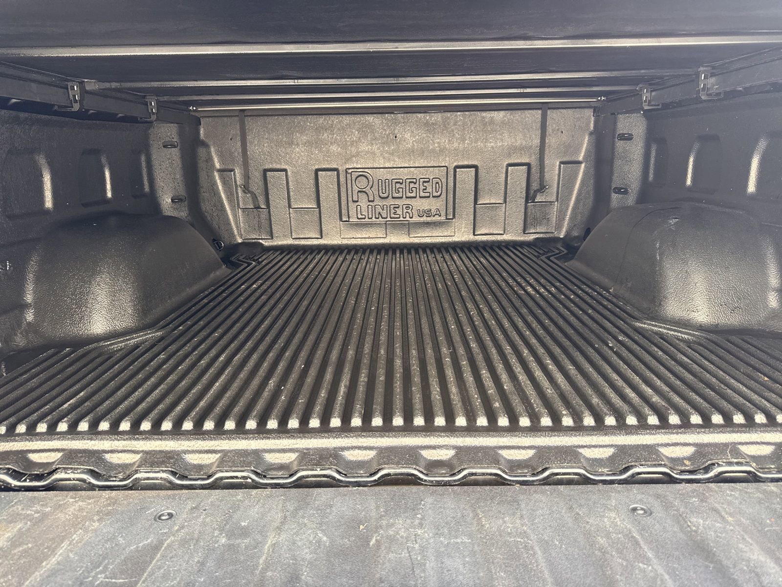 Used 2022 Chevrolet Silverado 1500 LT image 12