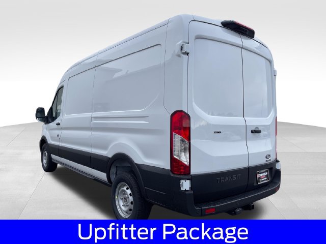 New 2027 Ford Transit 250 148 Medium Roof w/ Upfitter Package RWD image 3