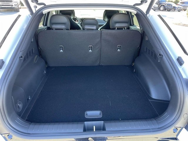 New 2025 Kia EV6 Wind image 18