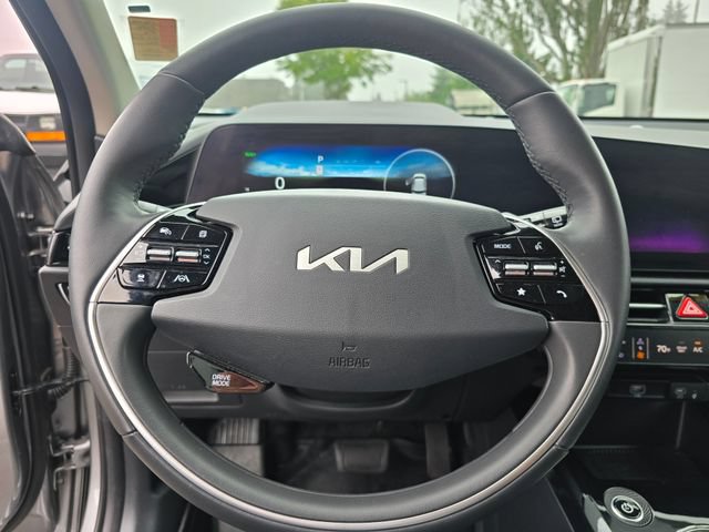 Certified 2024 Kia Niro Wind w/ Wind Preserve Package FWD image 25