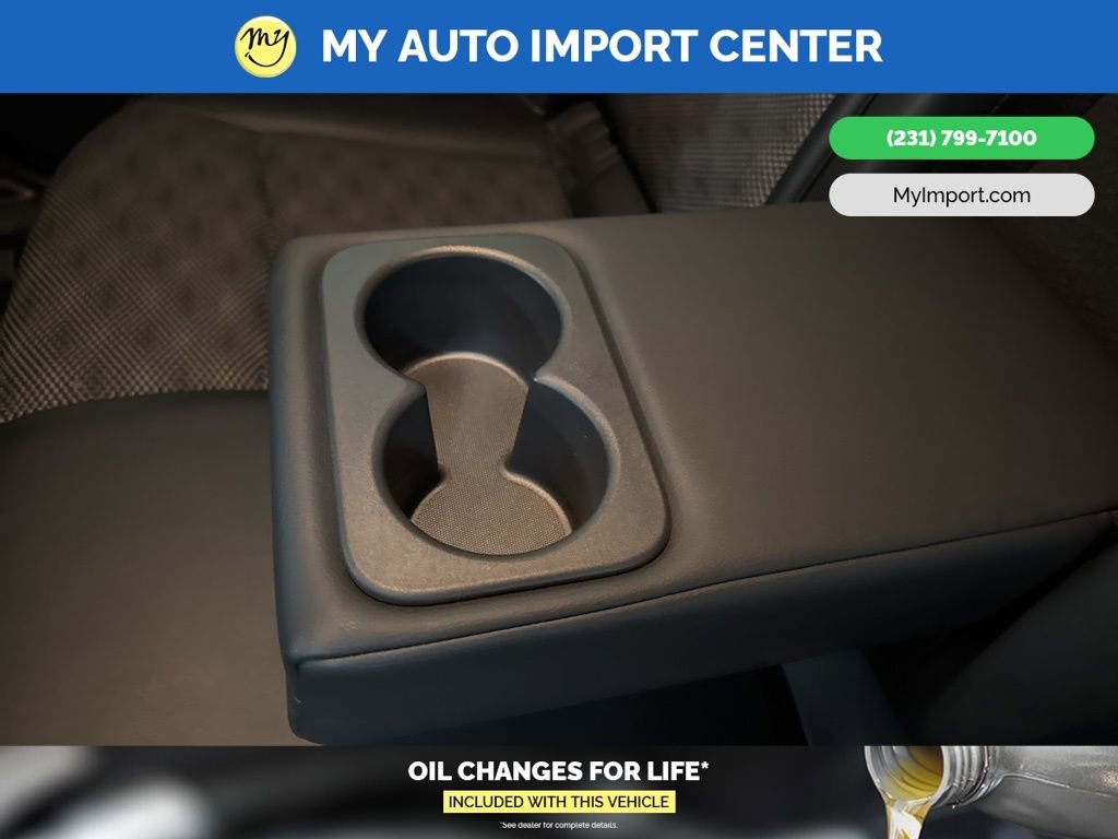 Used 2022 Nissan Rogue Sport SV w/ Technology Package image 28