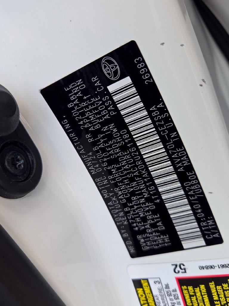 Certified 2024 Toyota Camry SE FWD image 17