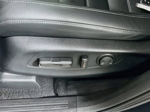 Used 2023 Honda CR-V EX-L image 17