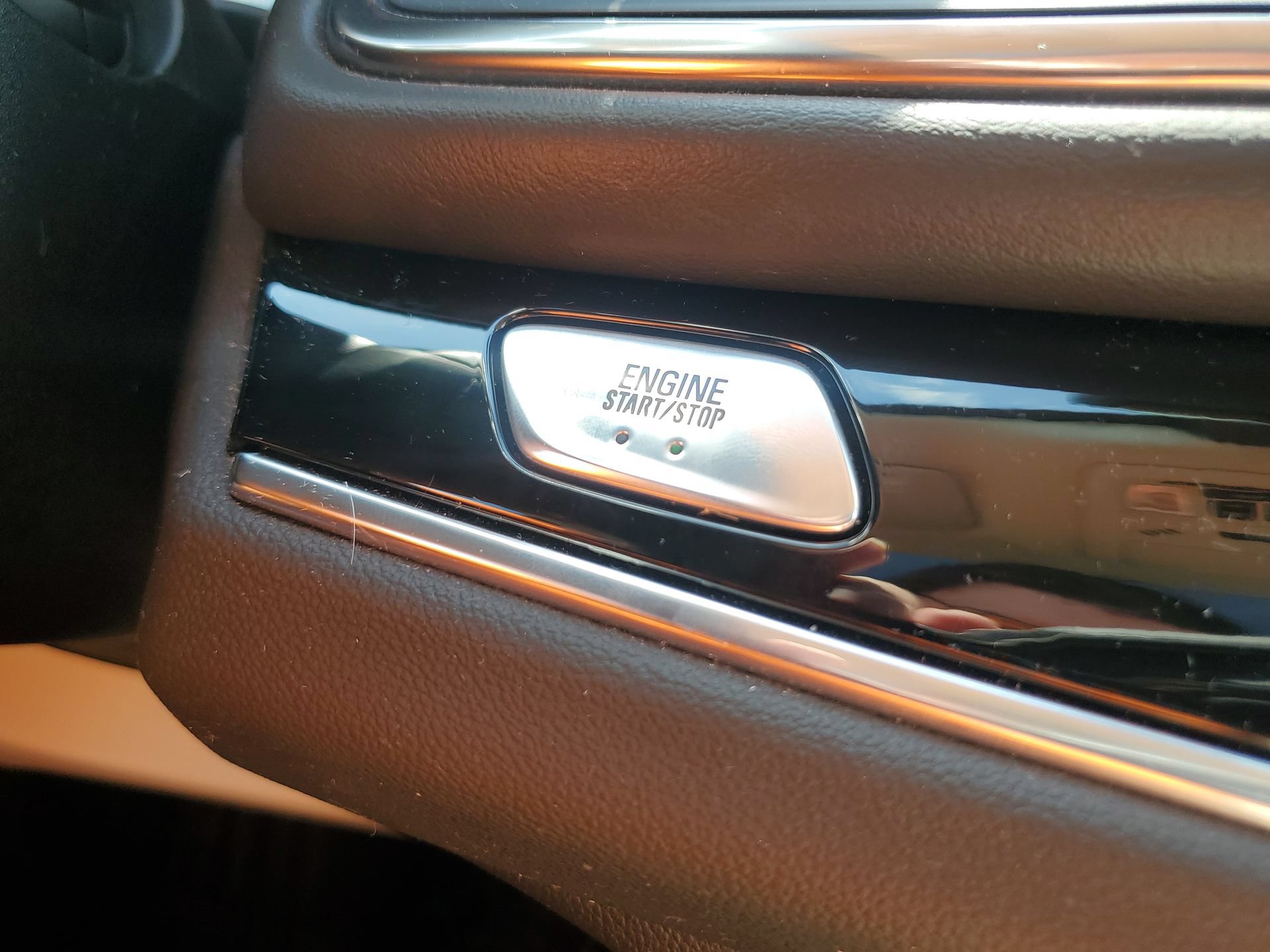 Used 2023 Buick Enclave Avenir w/ Avenir Technology Package AWD/4WD image 25
