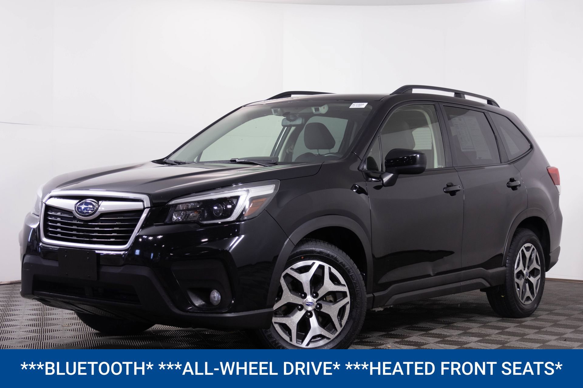 Used 2021 Subaru Forester Premium image 2