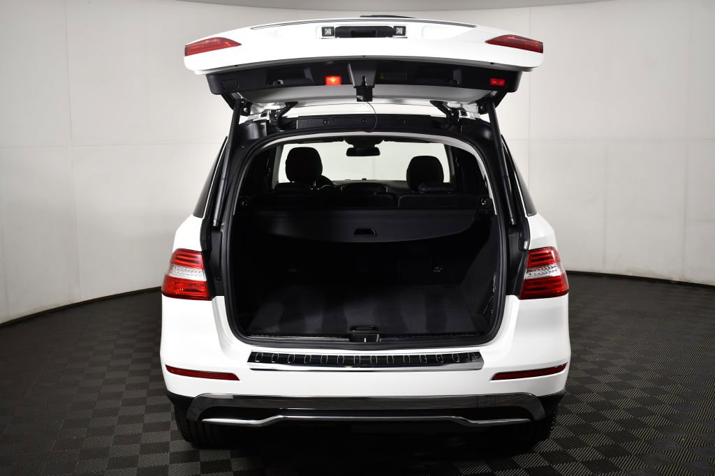 Used 2015 Mercedes-Benz ML 250 BlueTEC 4MATIC image 12