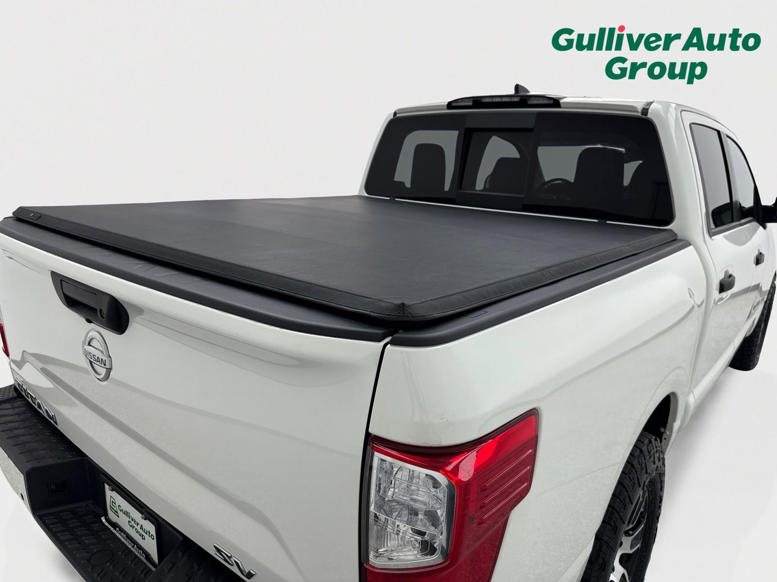 Used 2022 Nissan Titan SV AWD/4WD image 17