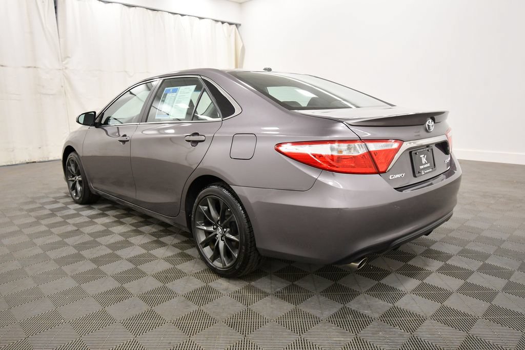 Used 2015 Toyota Camry XSE FWD image 5