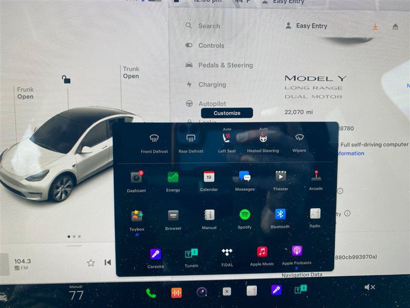 Used 2023 Tesla Model Y AWD image 17