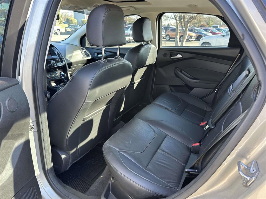 Used 2015 Ford Focus Titanium w/ Titanium Cold Weather Package image 15