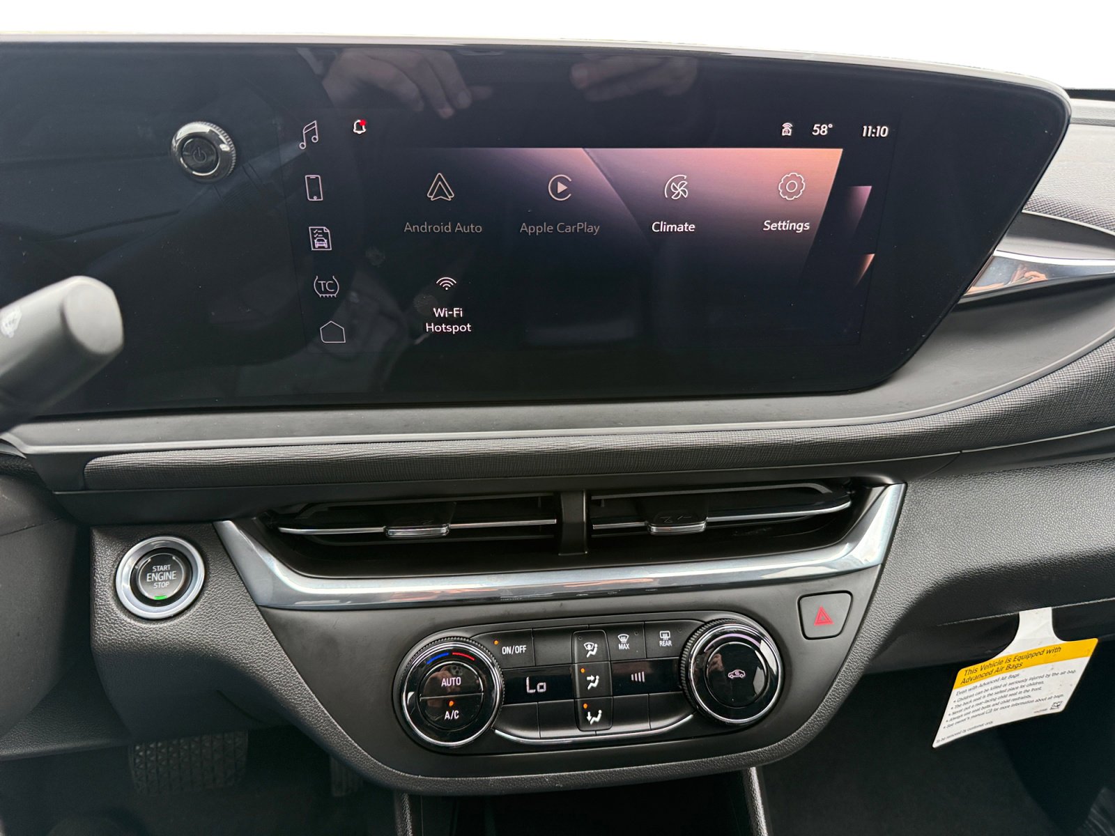 Used 2025 Buick Envista Preferred w/ Convenience II Package image 12