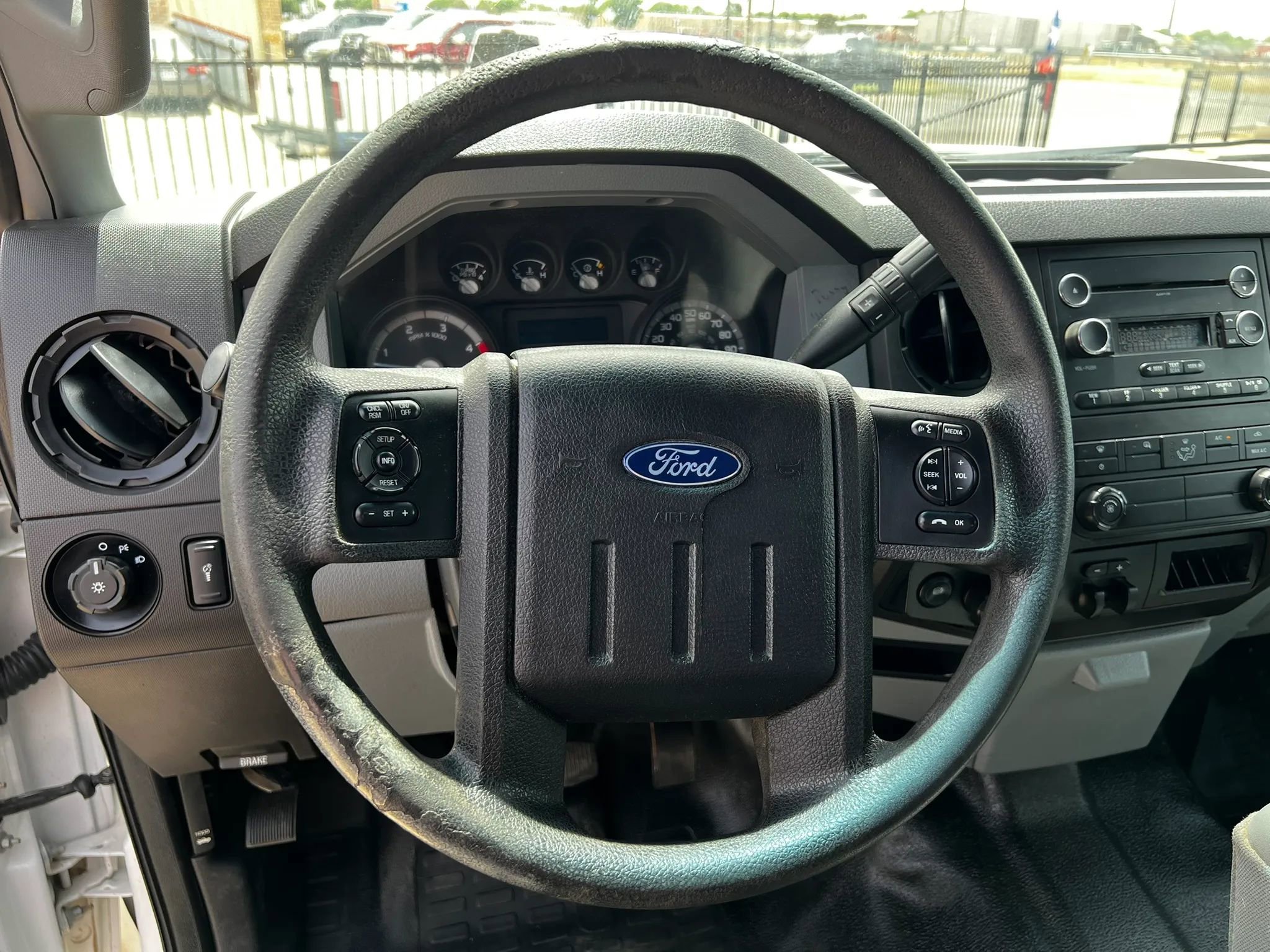 Used 2016 Ford F250 XL w/ Power Equipment Group AWD/4WD image 12
