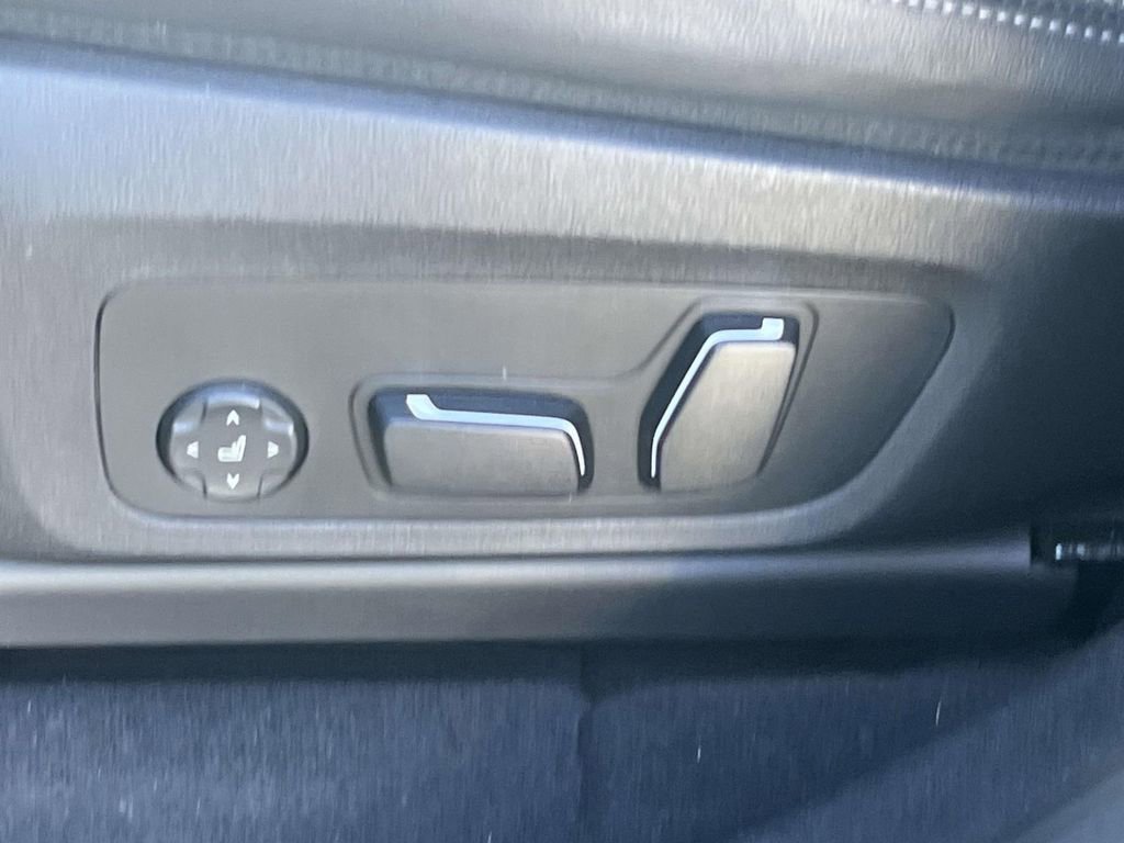 Used 2024 BMW X3 sDrive30i w/ Premium Package image 22