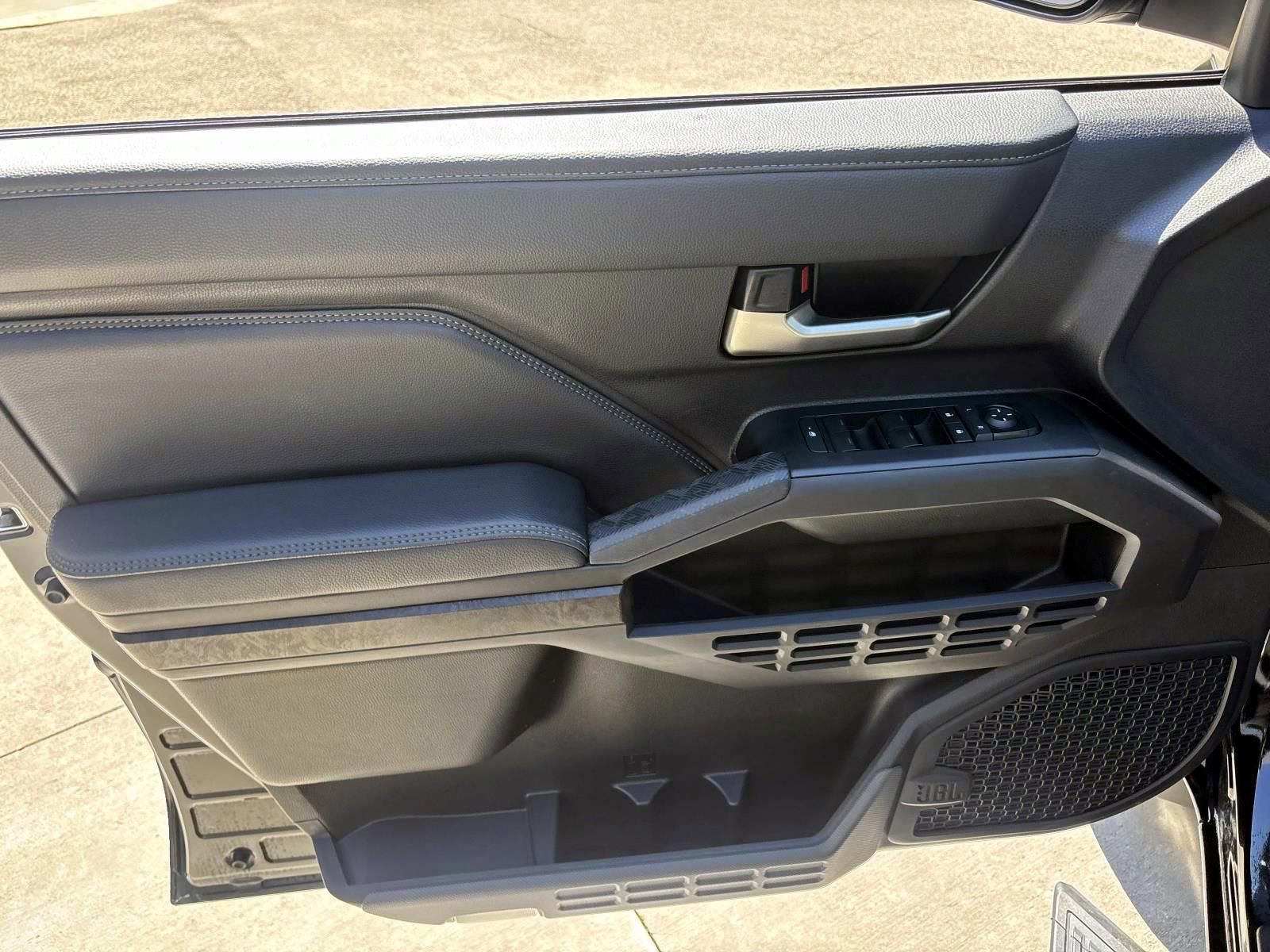 Used 2024 Toyota Tacoma Limited w/ Limited Package (LT) AWD/4WD image 12