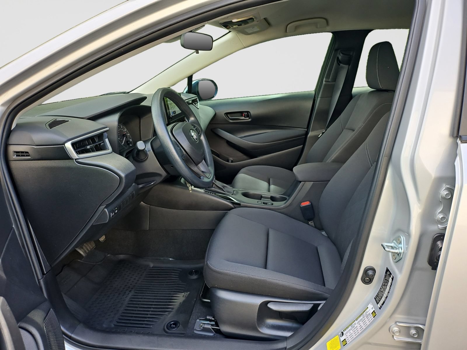 Used 2024 Toyota Corolla LE FWD image 22