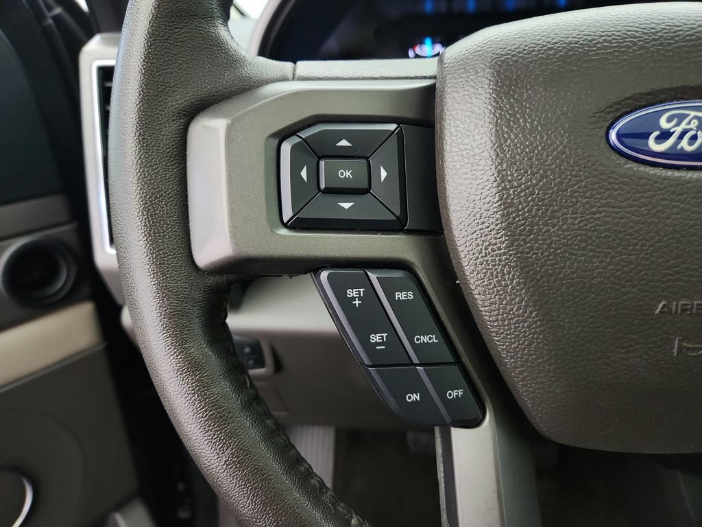 Used 2020 Ford Expedition XLT w/ Equipment Group 201A AWD/4WD image 20