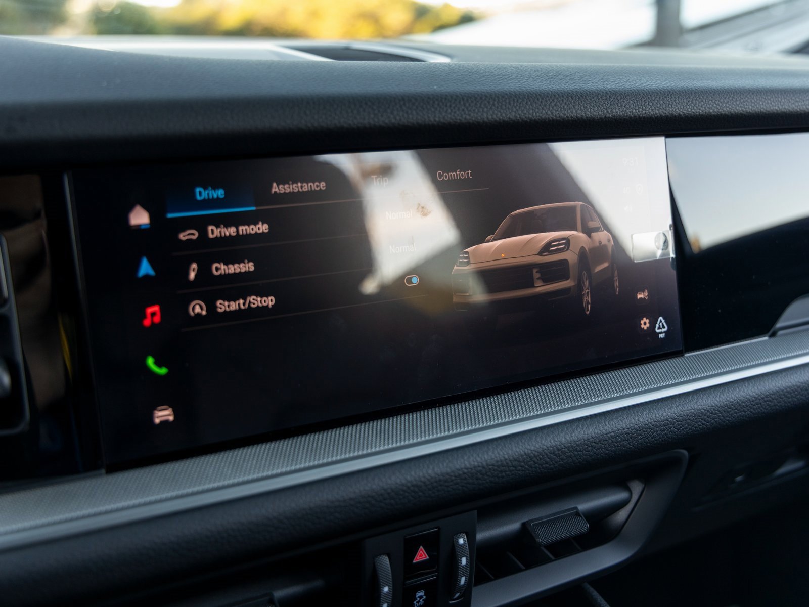 New 2026 Porsche Cayenne image 35