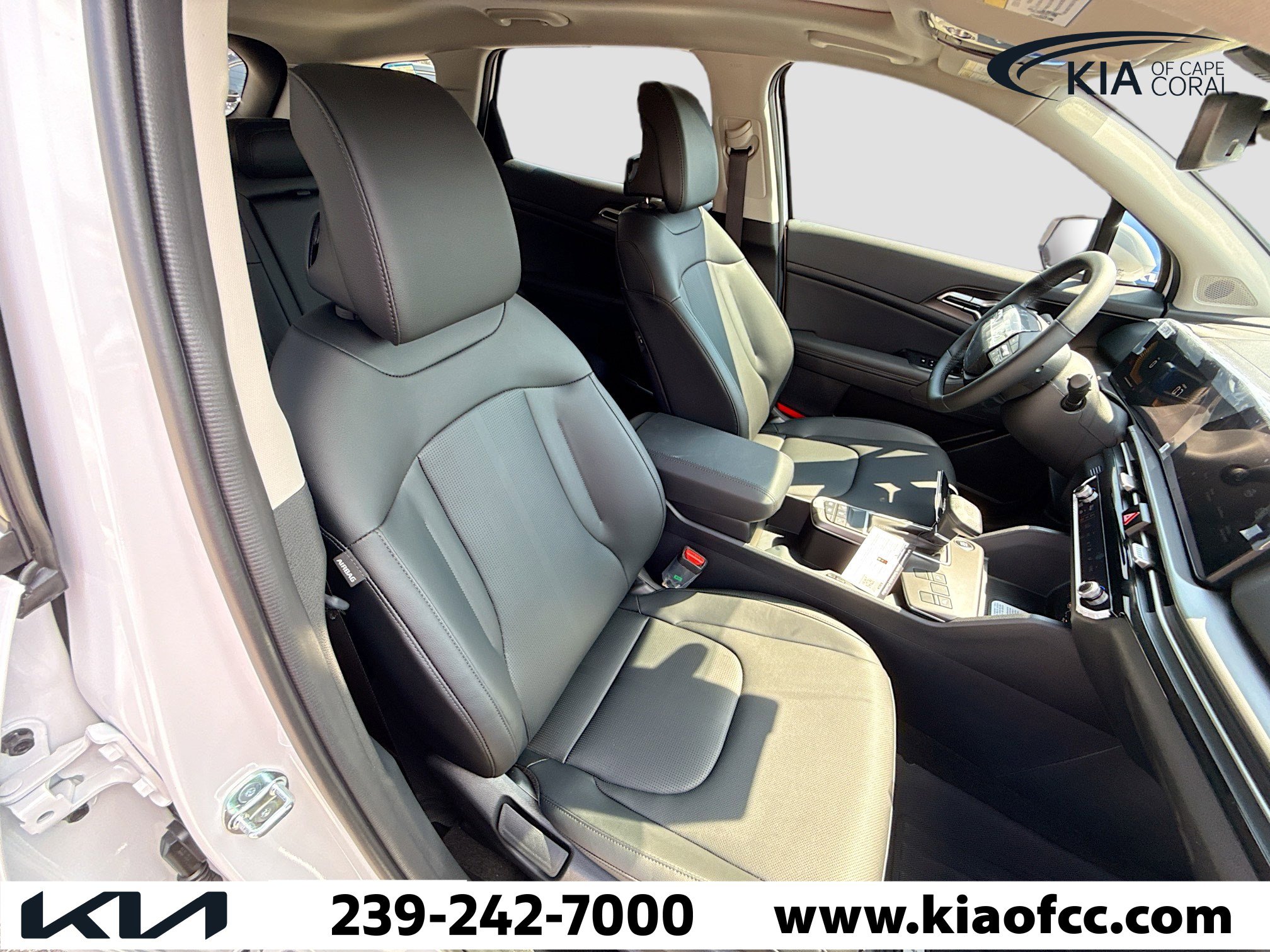 New 2026 Kia Sportage EX image 14