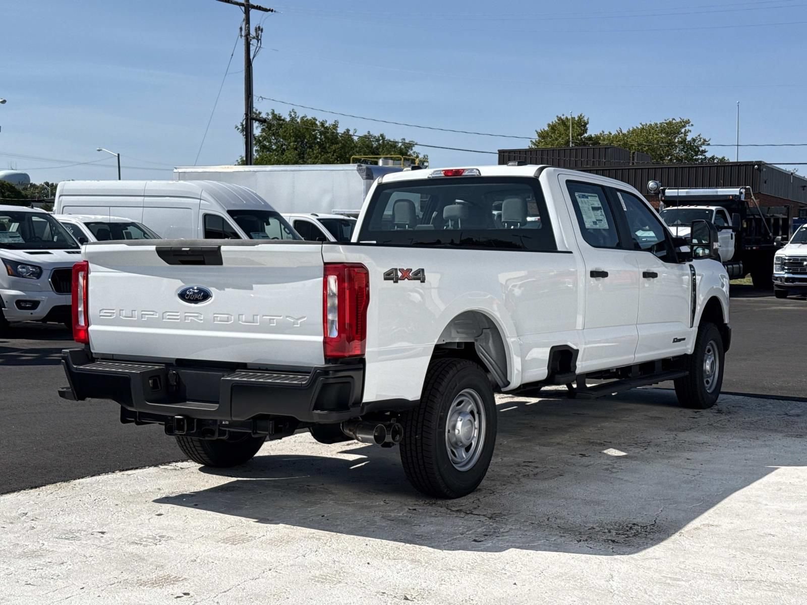 New 2026 Ford F250 XL AWD/4WD image 3