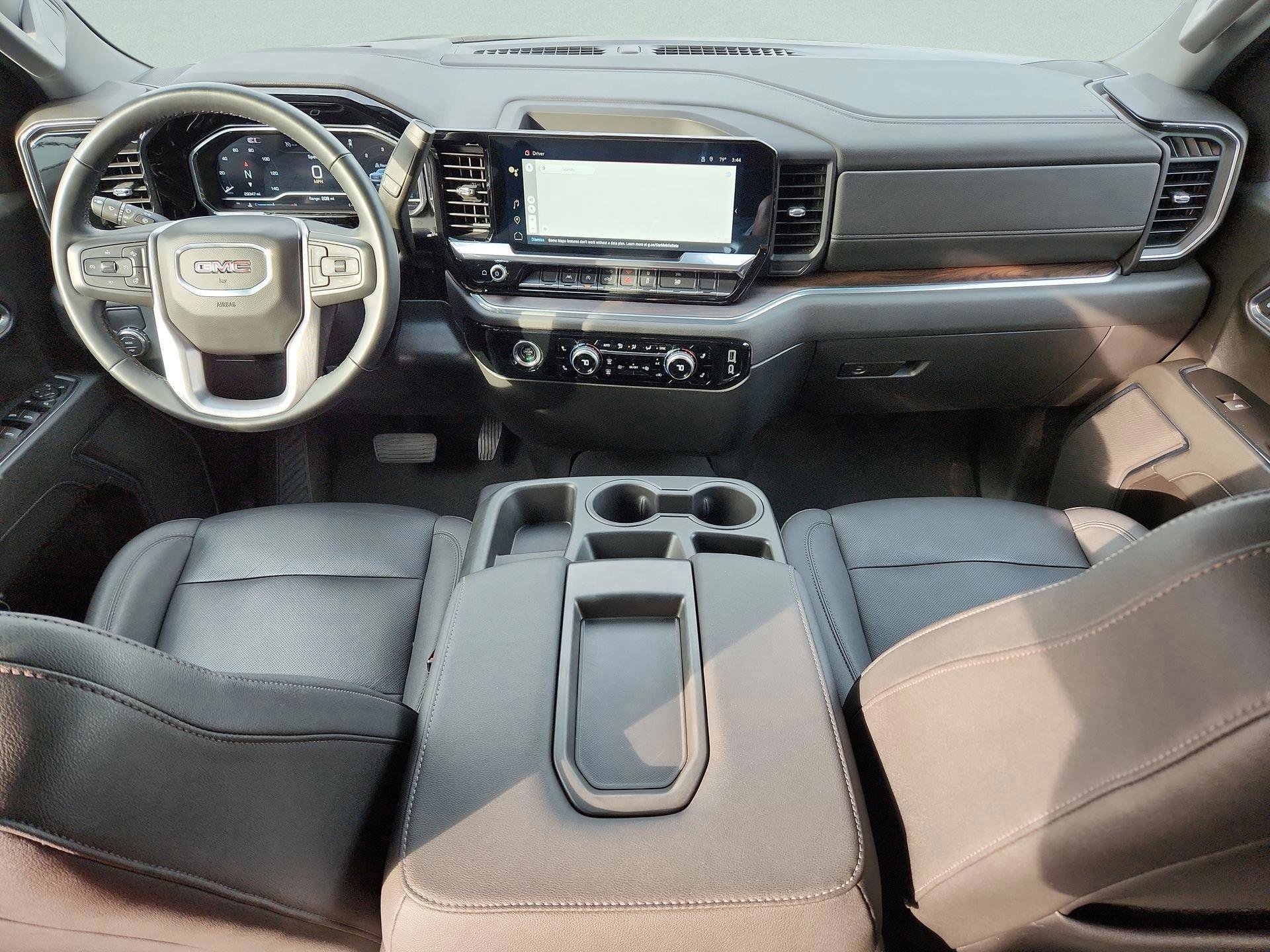 Used 2024 GMC Sierra 1500 SLT image 10