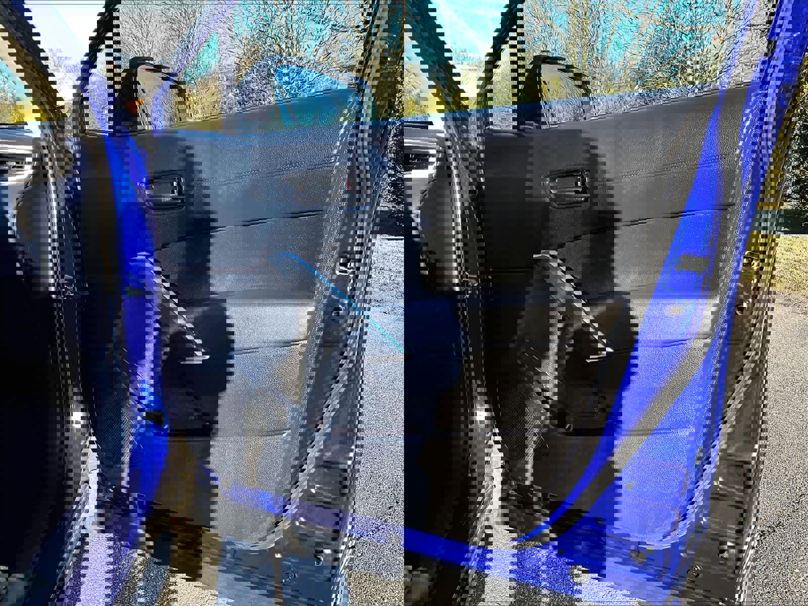 Used 2023 Toyota Corolla Cross LE image 12