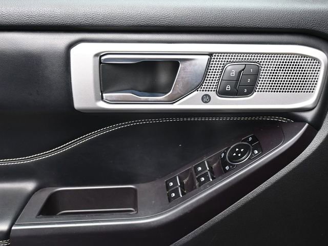 Used 2020 Ford Explorer ST image 18