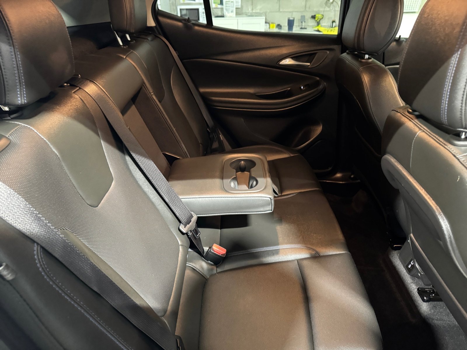 Used 2025 Buick Encore GX Sport Touring w/ Comfort Package image 27