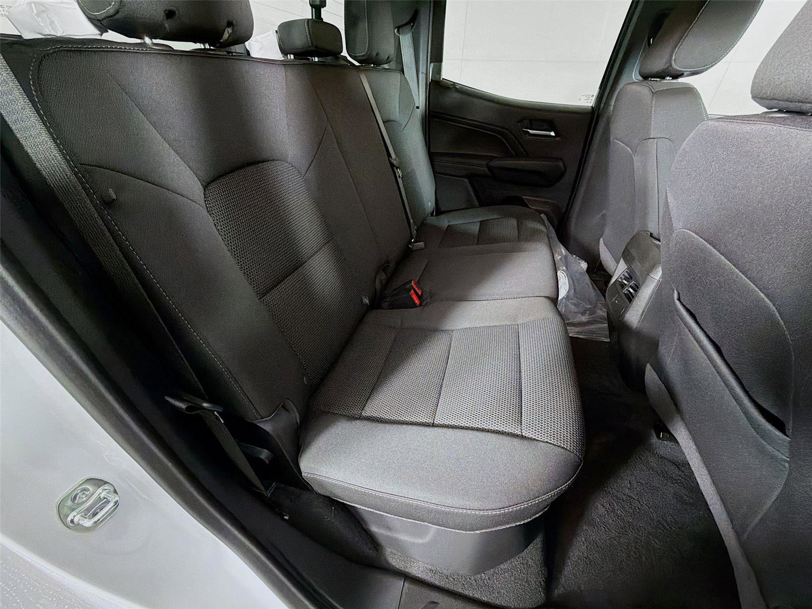 New 2026 GMC Canyon Elevation image 26