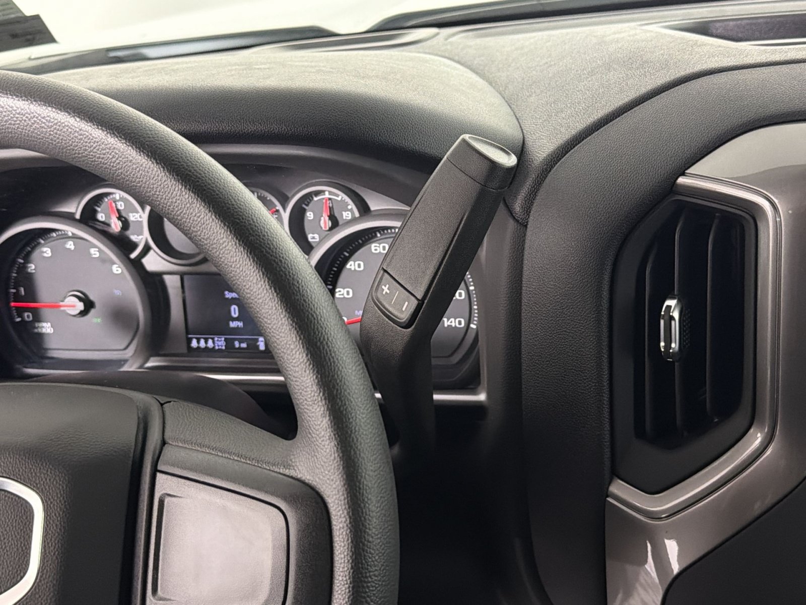 New 2026 GMC Sierra 2500 Pro AWD/4WD image 22