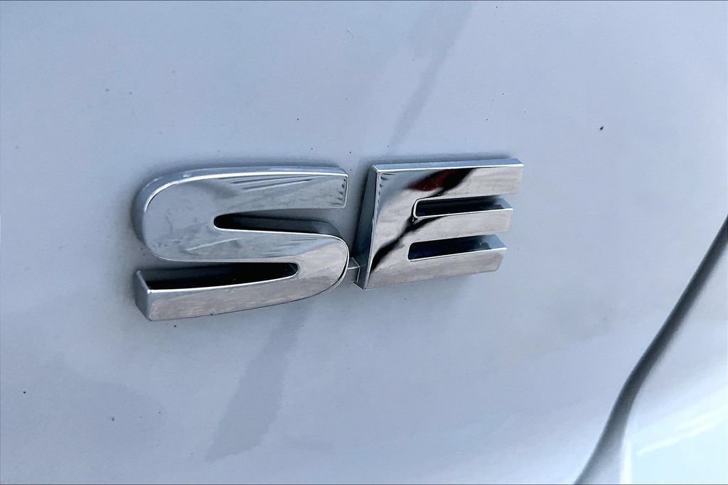 Used 2024 Mitsubishi Eclipse Cross SE AWD/4WD image 8