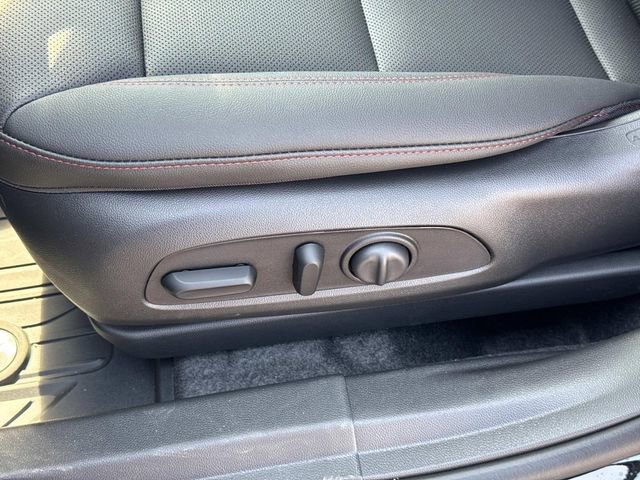 New 2026 Chevrolet Trax RS w/ Sunroof Package image 24