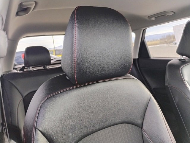 Used 2025 Kia Soul GT-Line w/ GT-Line Technology Package image 15