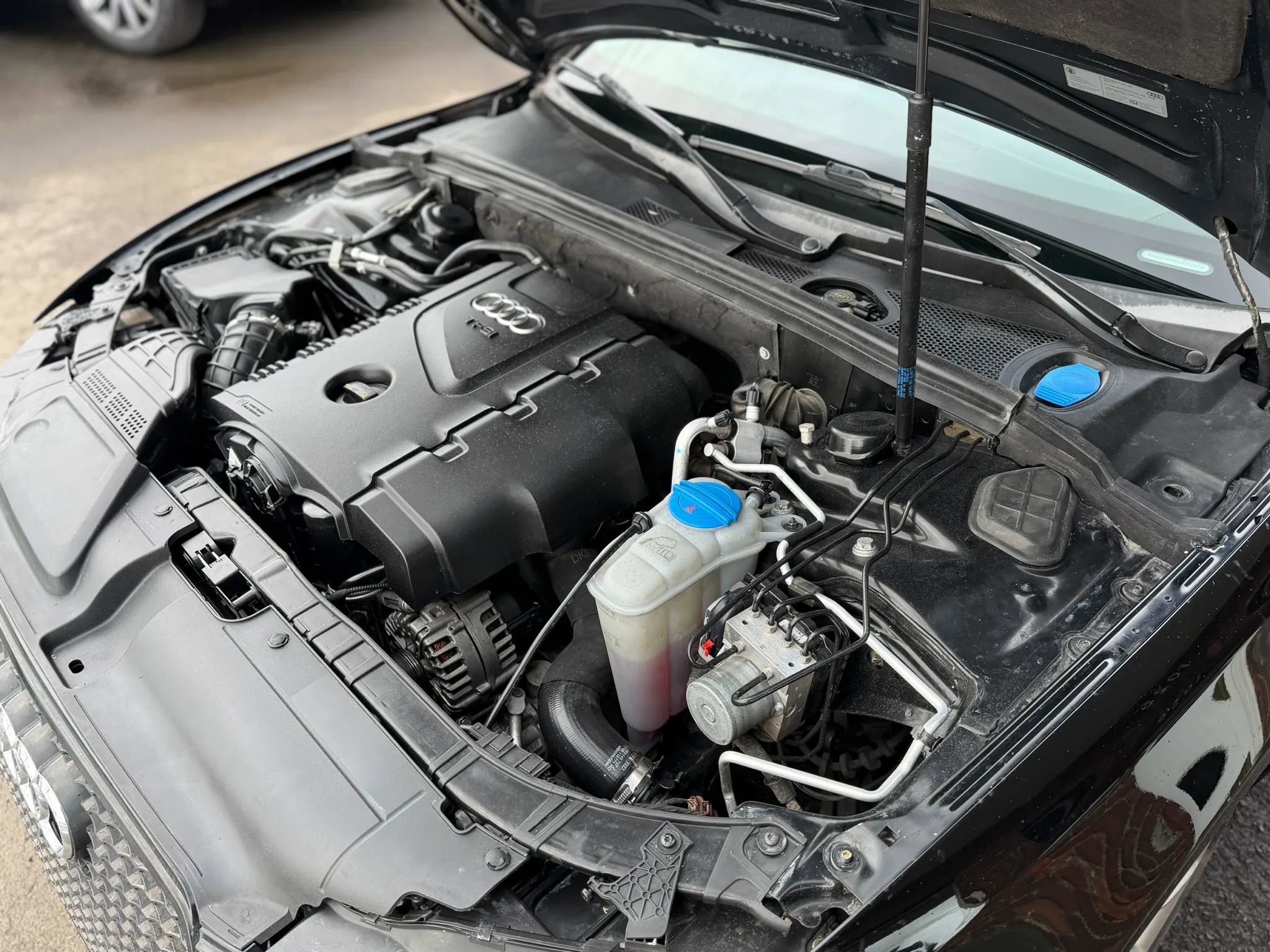 Used 2013 Audi A5 2.0T Premium image 10