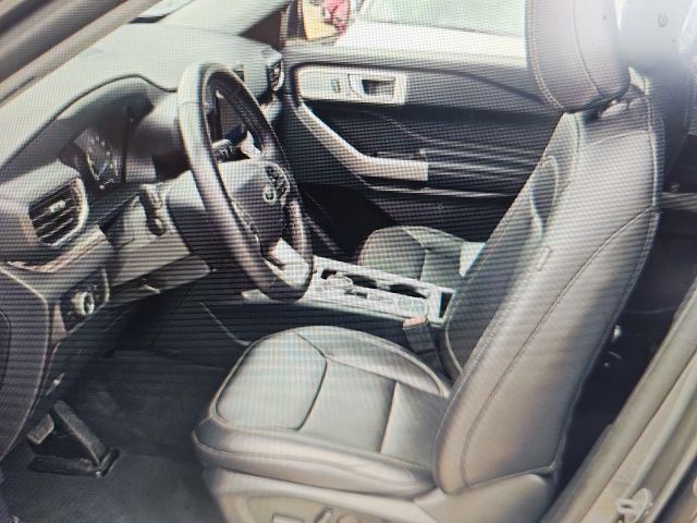 Used 2024 Ford Explorer Limited RWD image 11