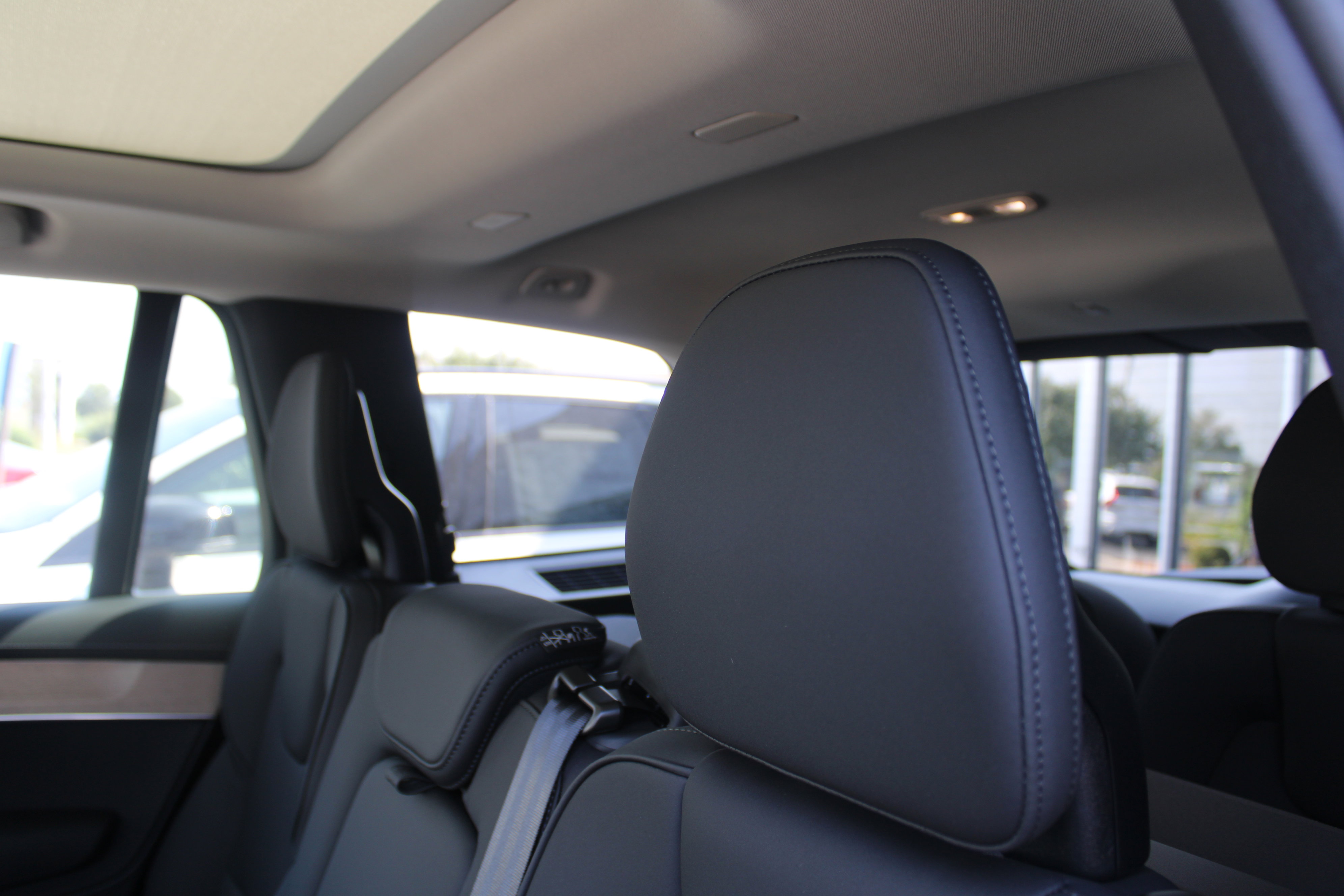 New 2026 Volvo XC90 B5 Plus w/ Protection Package AWD/4WD image 32