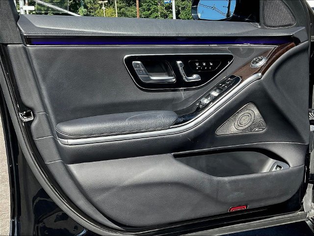 Certified 2023 Mercedes-Benz S 500 4MATIC image 22