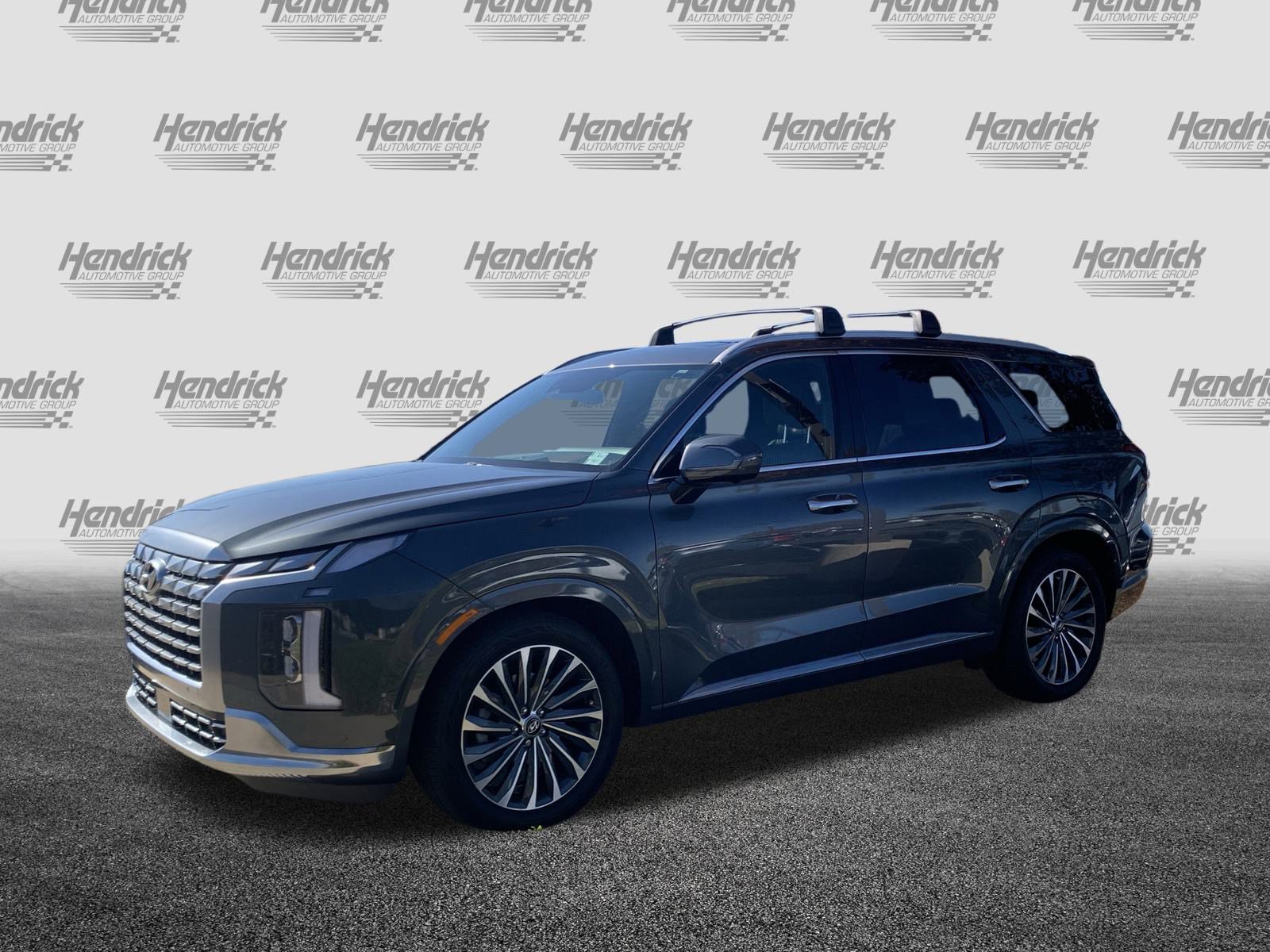 Used 2024 Hyundai Palisade Calligraphy image 5