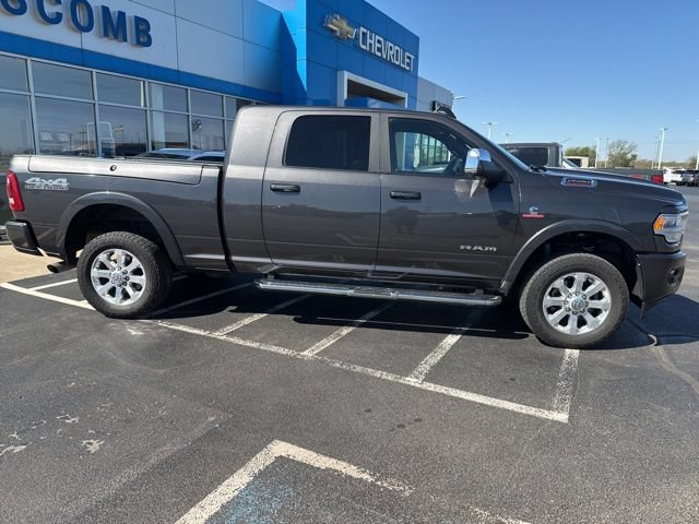 Used 2022 RAM 2500 Laramie AWD/4WD image 2