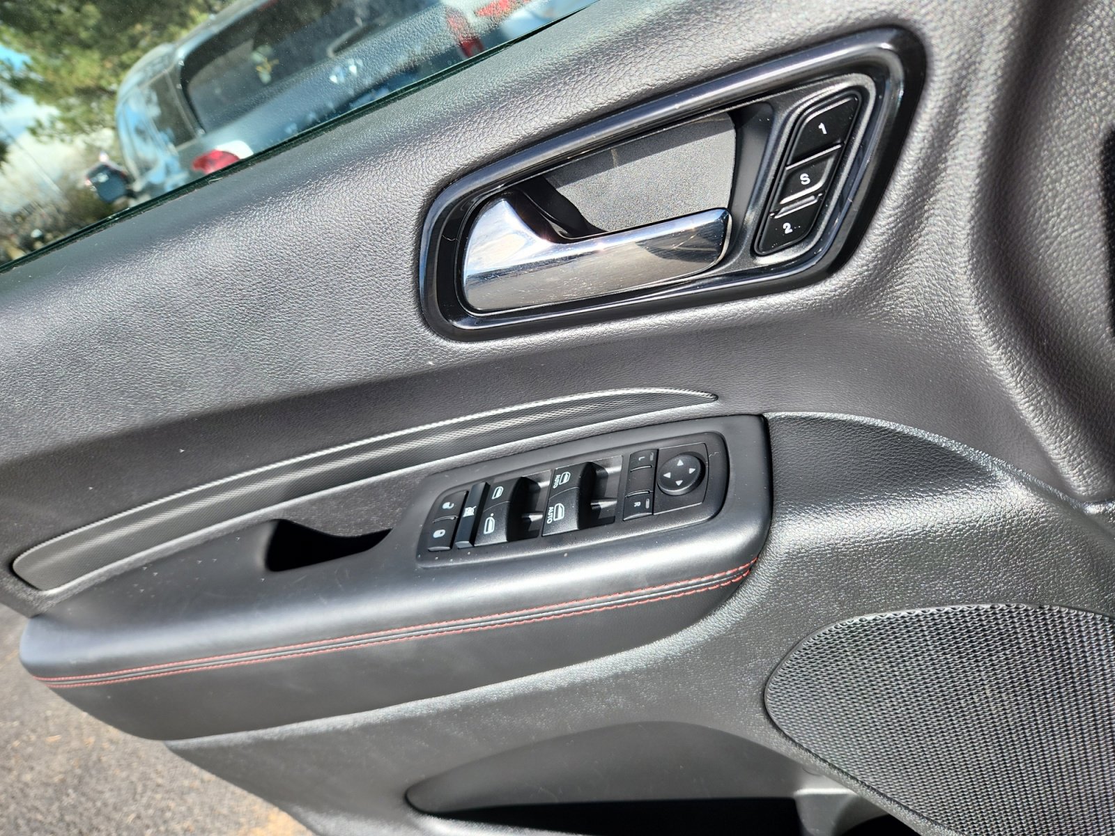 Used 2024 Dodge Durango GT image 16