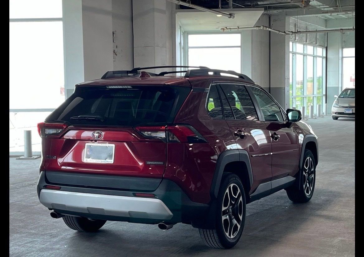 Used 2019 Toyota RAV4 Adventure w/ Cold Weather Package AWD/4WD image 10