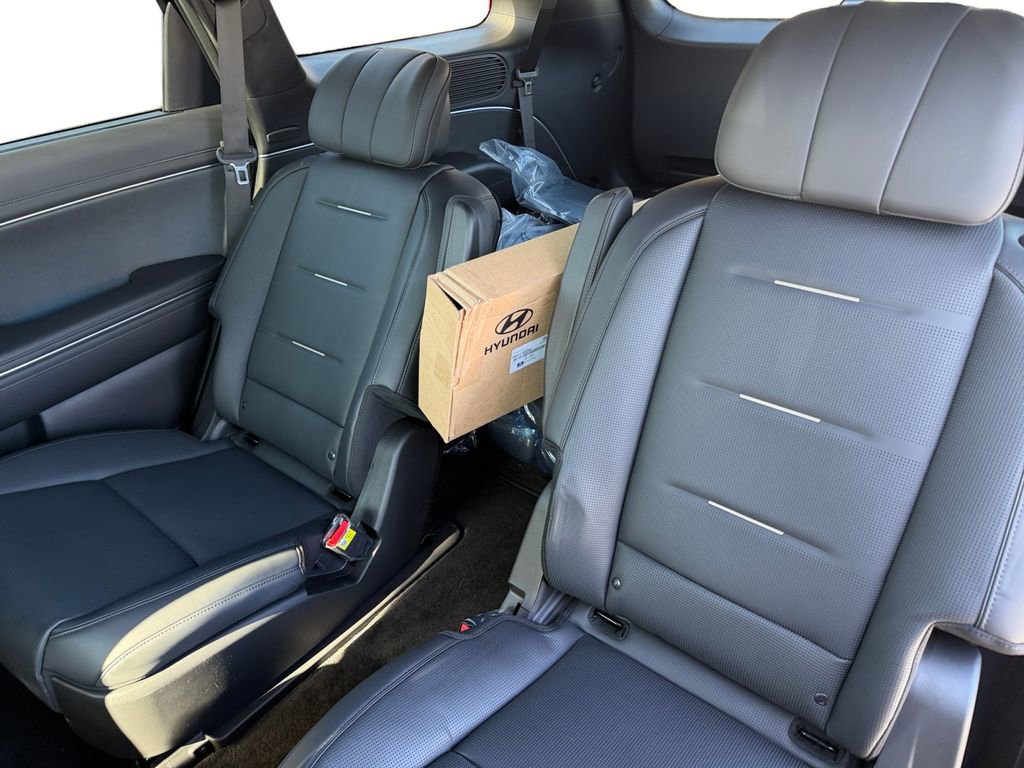 New 2026 Hyundai Palisade Calligraphy image 13