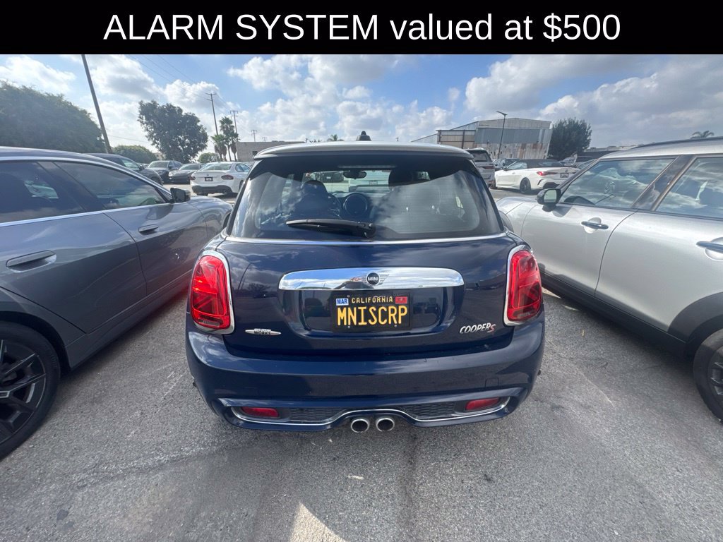 Used 2019 MINI Cooper S w/ Signature Upholstery Package FWD image 3