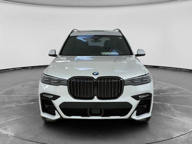 Used 2022 BMW X7 xDrive40i w/ M Sport Package AWD/4WD image 8