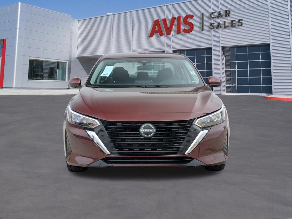 Used 2025 Nissan Sentra SV FWD image 2