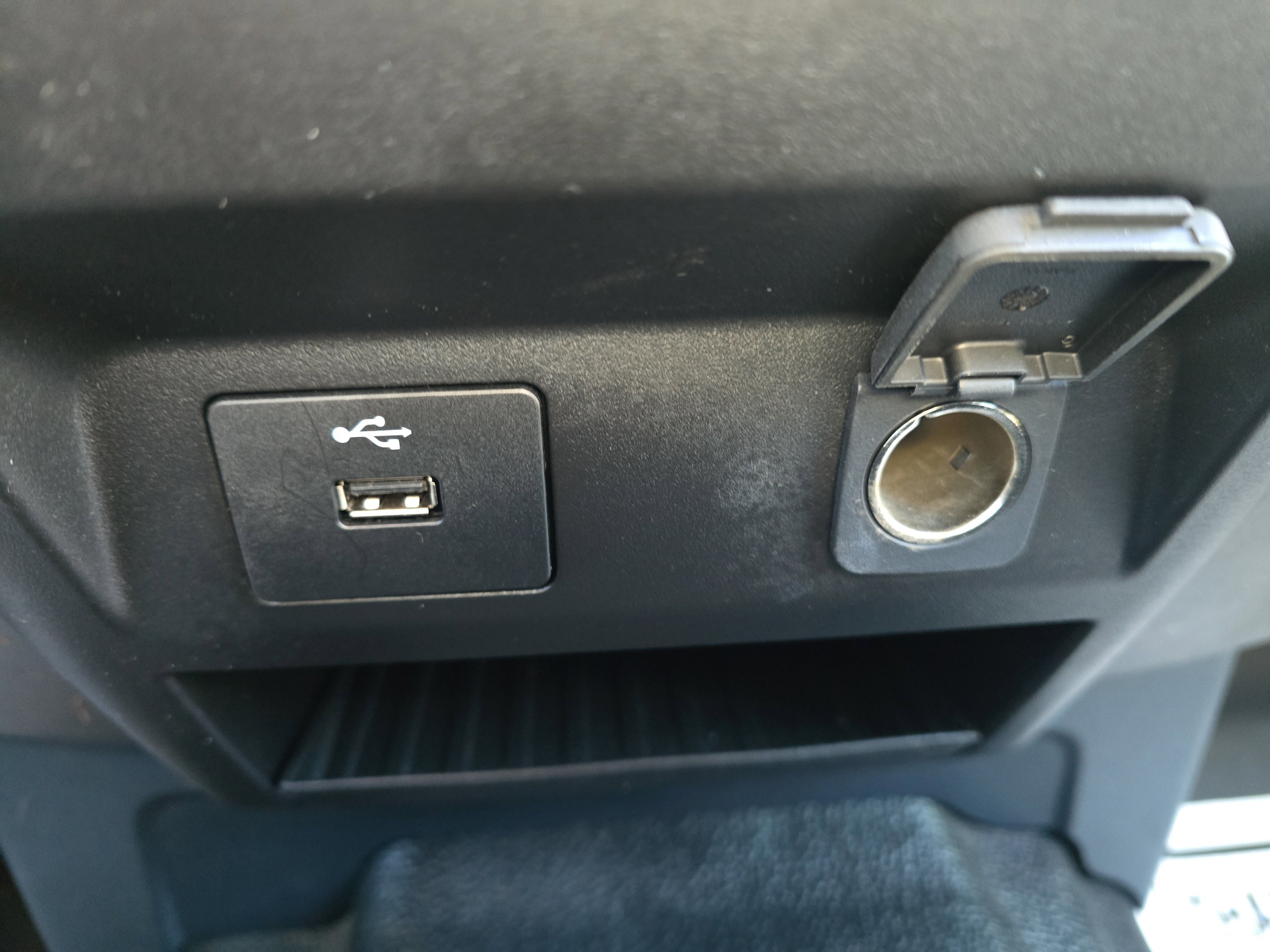 Used 2022 Ford F350 XL w/ Power Equipment Group image 23