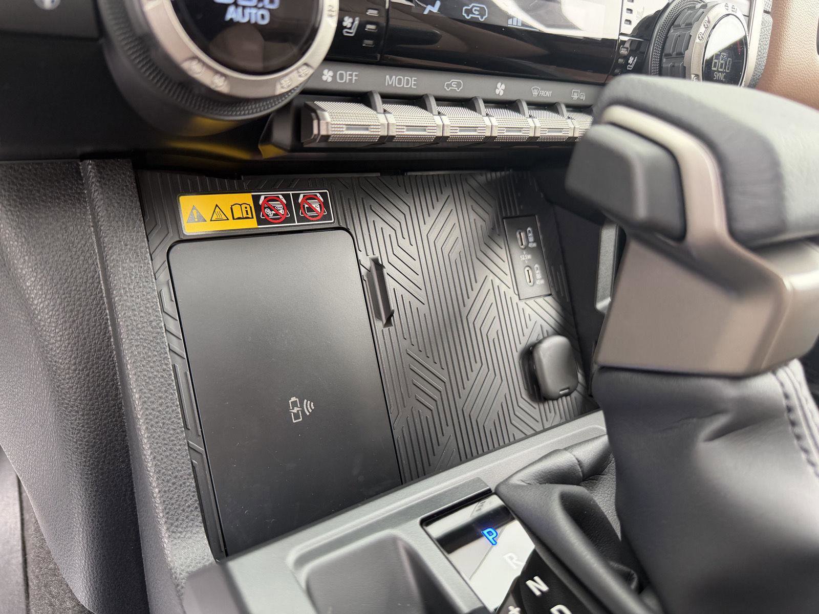 Used 2025 Toyota 4Runner Limited image 29